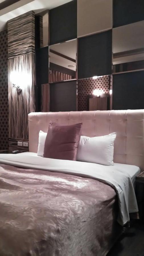 Michelle Motel Taichung Exterior photo